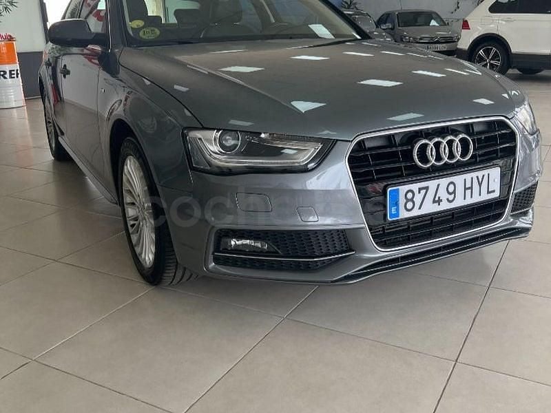 Usado Audi A4 S-Line 190 CV (139 kW) 2015 Gris / plata Berlina