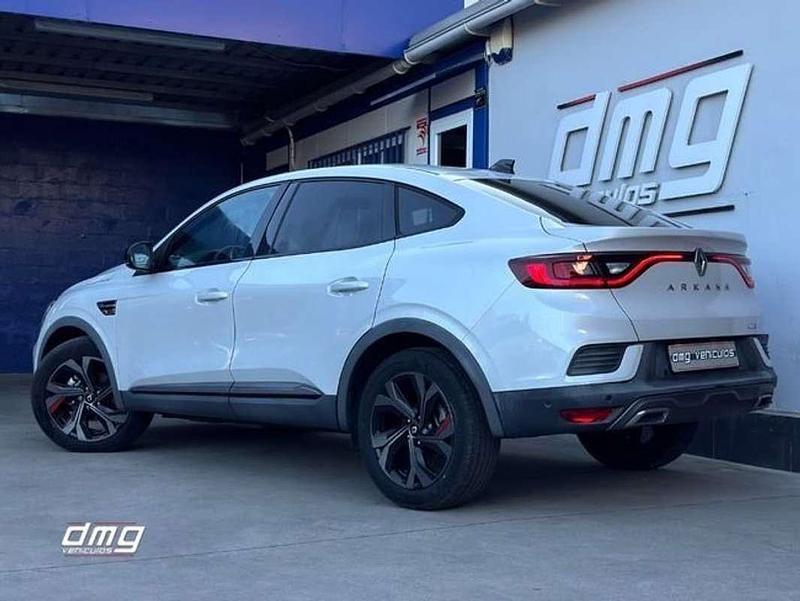 Usado Renault Arkana RS Line 145 CV (106 kW) 2022 Blanco SUV