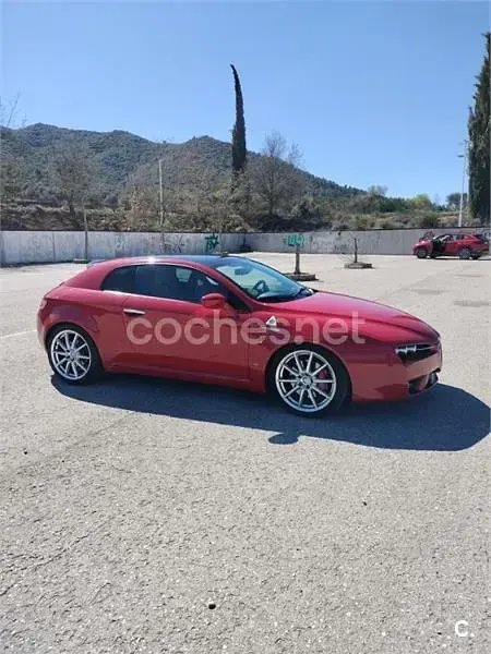 Usado Alfa Romeo Brera 210 CV (154 kW) 2011 Rojo Coupe