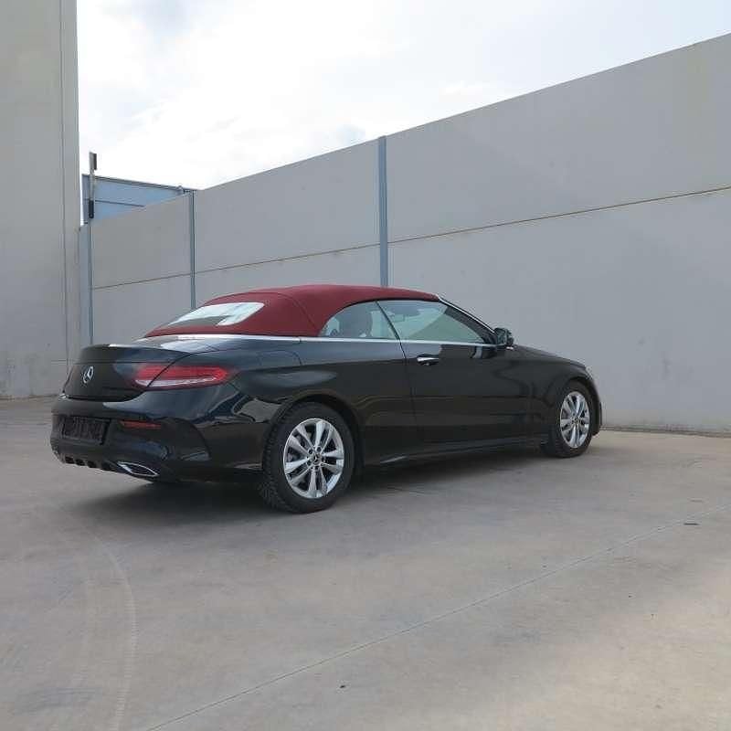 Usado Mercedes C300 258 CV (189 kW) 2019 Negro Descapotable
