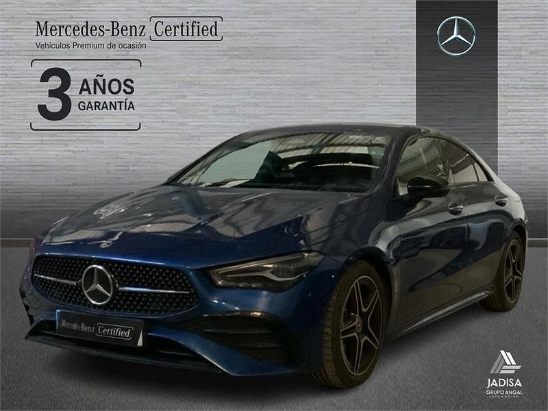 Usado Mercedes CLA200 AMG line 163 CV (119 kW) 2025 Azul Berlina