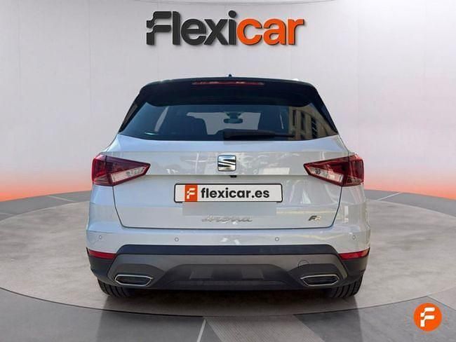 Usado Seat Arona FR 110 CV (80 kW) 2024 Gris / plata SUV