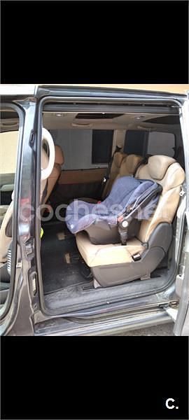 Usado Lancia Phedra 136 CV (100 kW) 2006 Negro Monovolumen