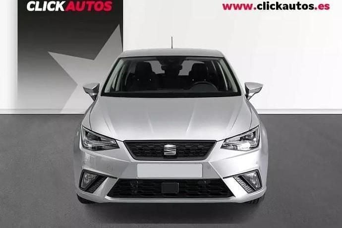 Usado Seat Ibiza Style 116 CV (85 kW) 2025 Plateado Utilitario