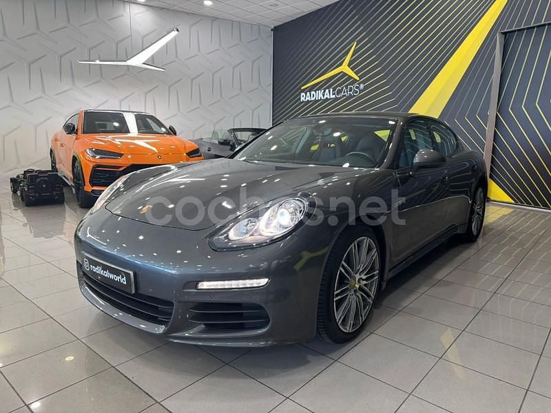 Usado Porsche Panamera 300 CV (220 kW) 2014 Gris / plata Berlina