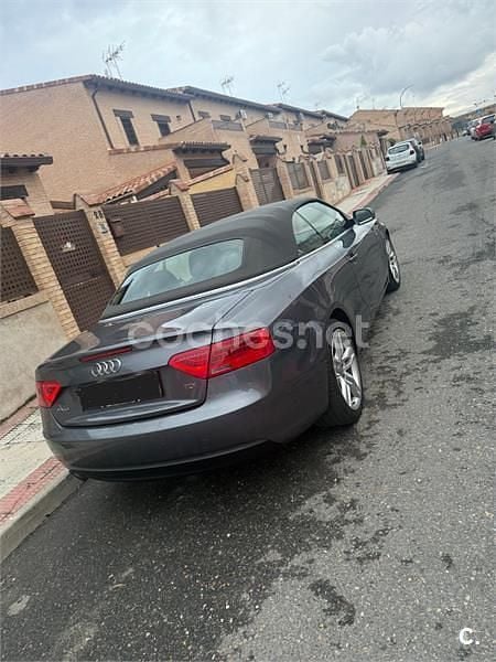Usado Audi A5 Cabriolet S-Line 177 CV (130 kW) 2014 Gris / plata Descapotable