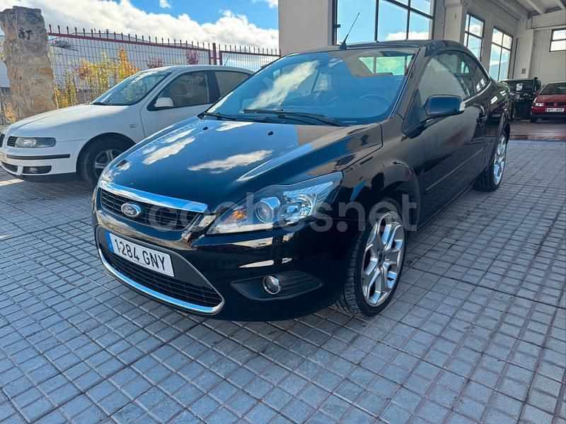 Negro Usado 2009 Ford Focus Cabriolet Titanium Descapotable | 6995 € (Un poco caro) - Imagen 1/4