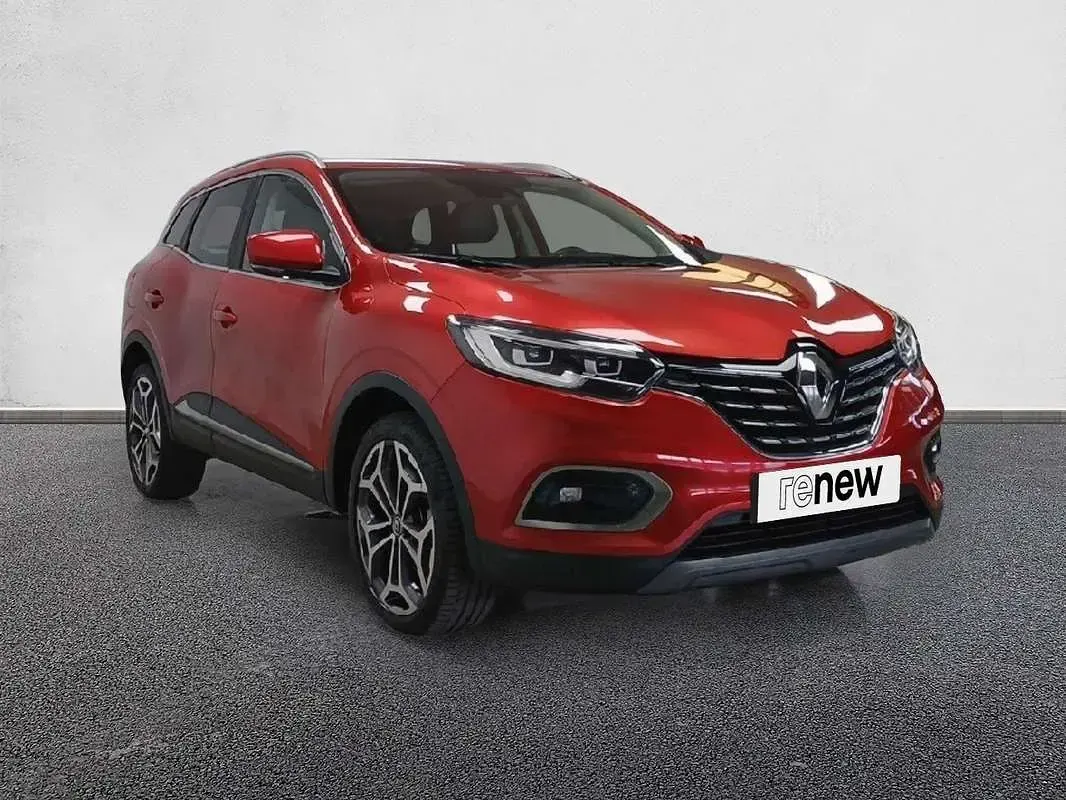 Usado Renault Kadjar Techno 160 CV (117 kW) 2022 Rojo SUV