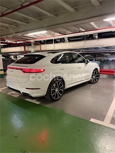 Usado Porsche Cayenne Platinum Edition 462 CV (339 kW) 2022 Blanco SUV