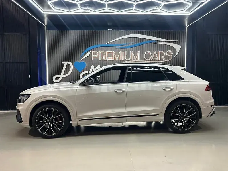 Usado Audi Q8 Premium 435 CV (319 kW) 2019 Blanco SUV