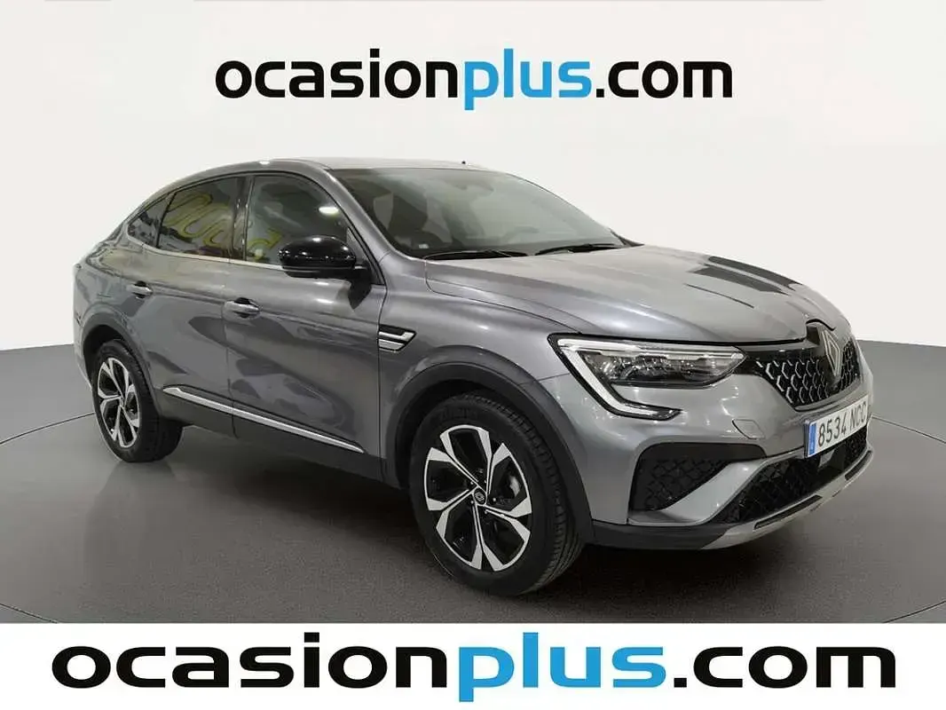 Usado Renault Arkana Techno 140 CV (102 kW) 2025 Gris SUV