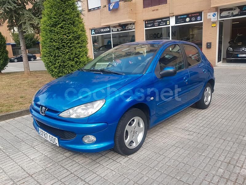 Azul Usado 2008 Peugeot 206 Berlina | 3900 € (Precio justo) - Imagen 1/4