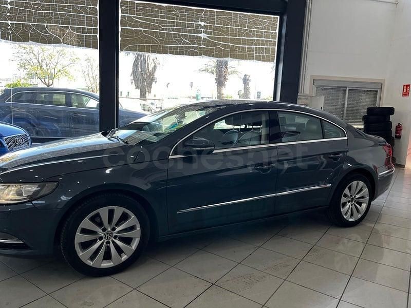 Usado VW CC Advance 140 CV (102 kW) 2015 Gris / plata Berlina