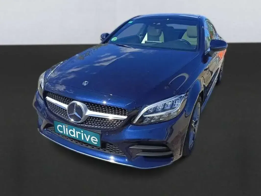 Usado Mercedes C300 258 CV (189 kW) 2019 Azul Coupe