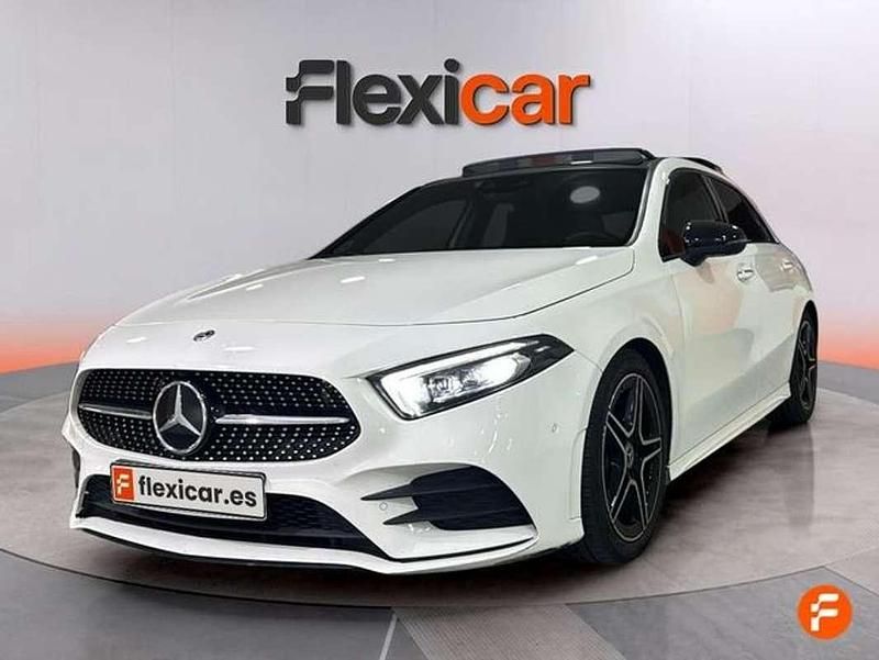 Usado Mercedes A180 116 CV (85 kW) 2019 Blanco Utilitario