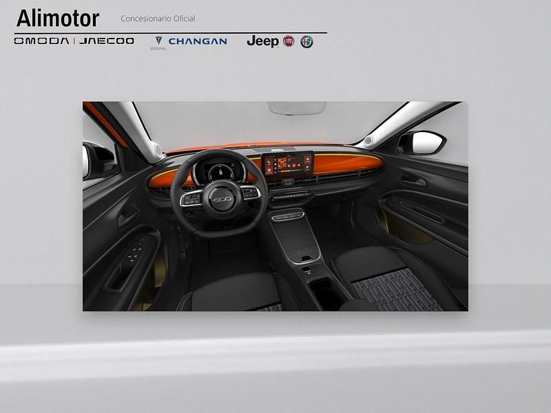 Nuevo Fiat 600 100 CV (73 kW) 2025 Naranja SUV