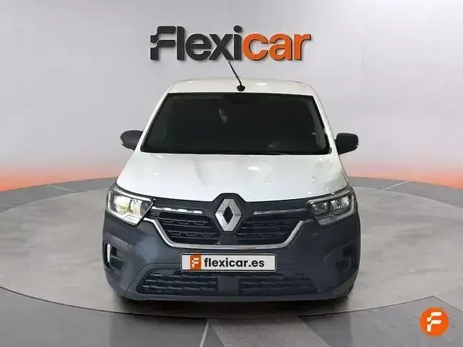 Usado Renault Kangoo 95 CV (69 kW) 2022 Blanco Monovolumen