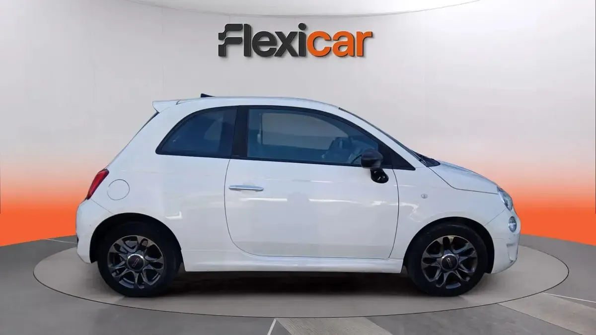 Usado Fiat 500 Connect 71 CV (52 kW) 2022 Blanco Berlina