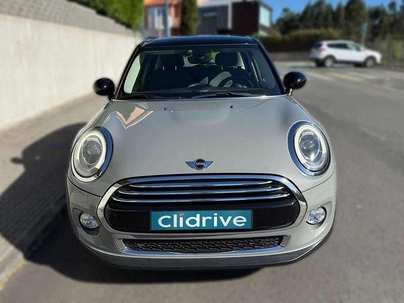 Usado Mini Cooper D 116 CV (85 kW) 2015 Gris Utilitario