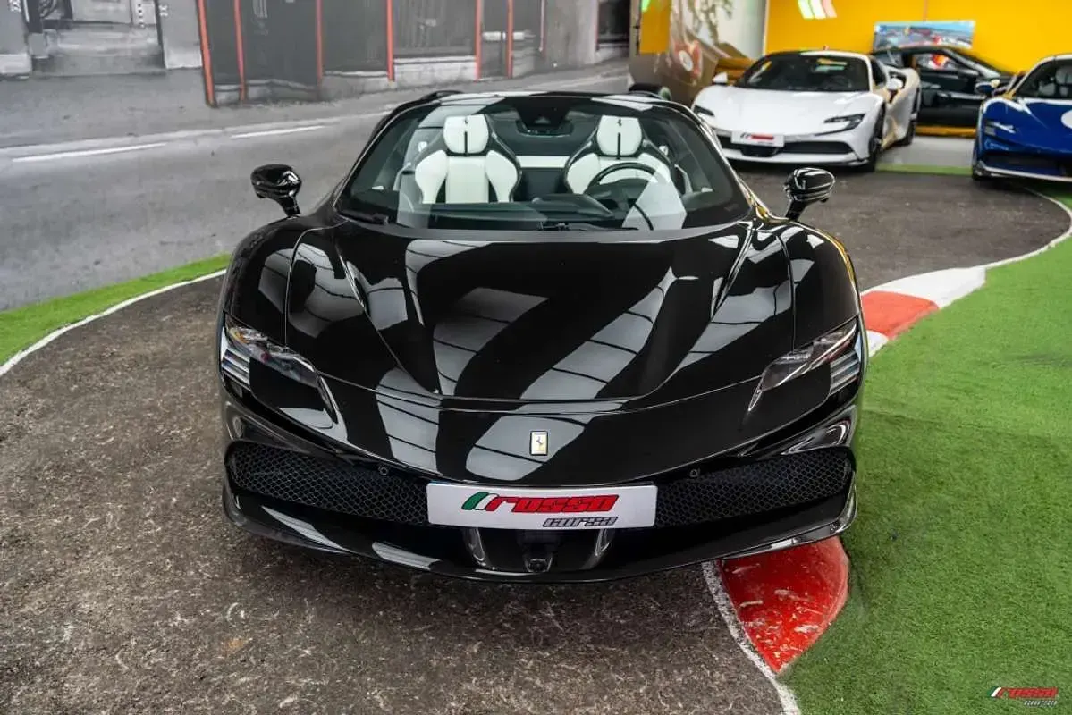 Nuevo Ferrari SF90 1001 CV (736 kW) 2025 Negro Descapotable