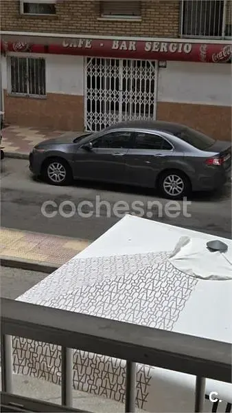 Usado Honda Accord Executive 150 CV (110 kW) 2009 Gris / plata Berlina