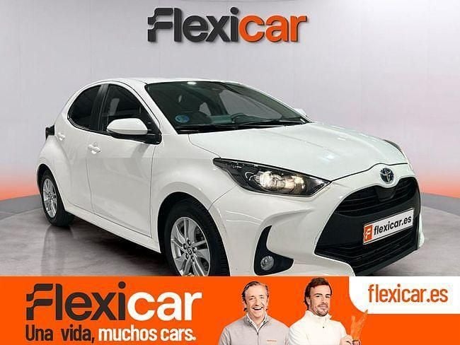Blanco Usado 2022 Toyota Yaris Hybrid Business Edition Berlina | 14.990 € (Buen precio) - Imagen 1/4