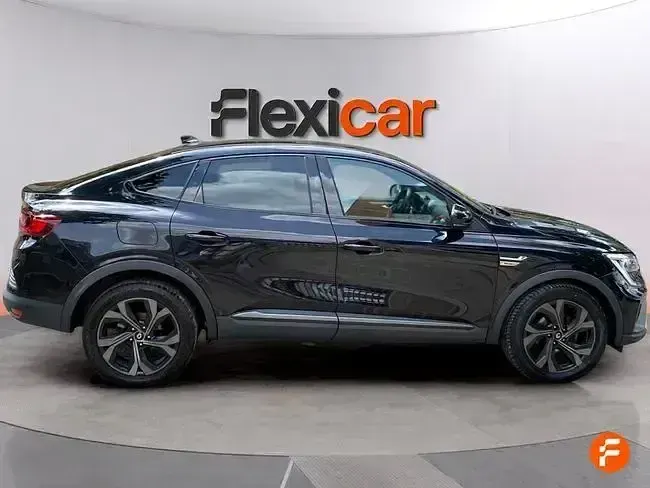 Usado Renault Arkana RS Line 140 CV (102 kW) 2022 Negro SUV