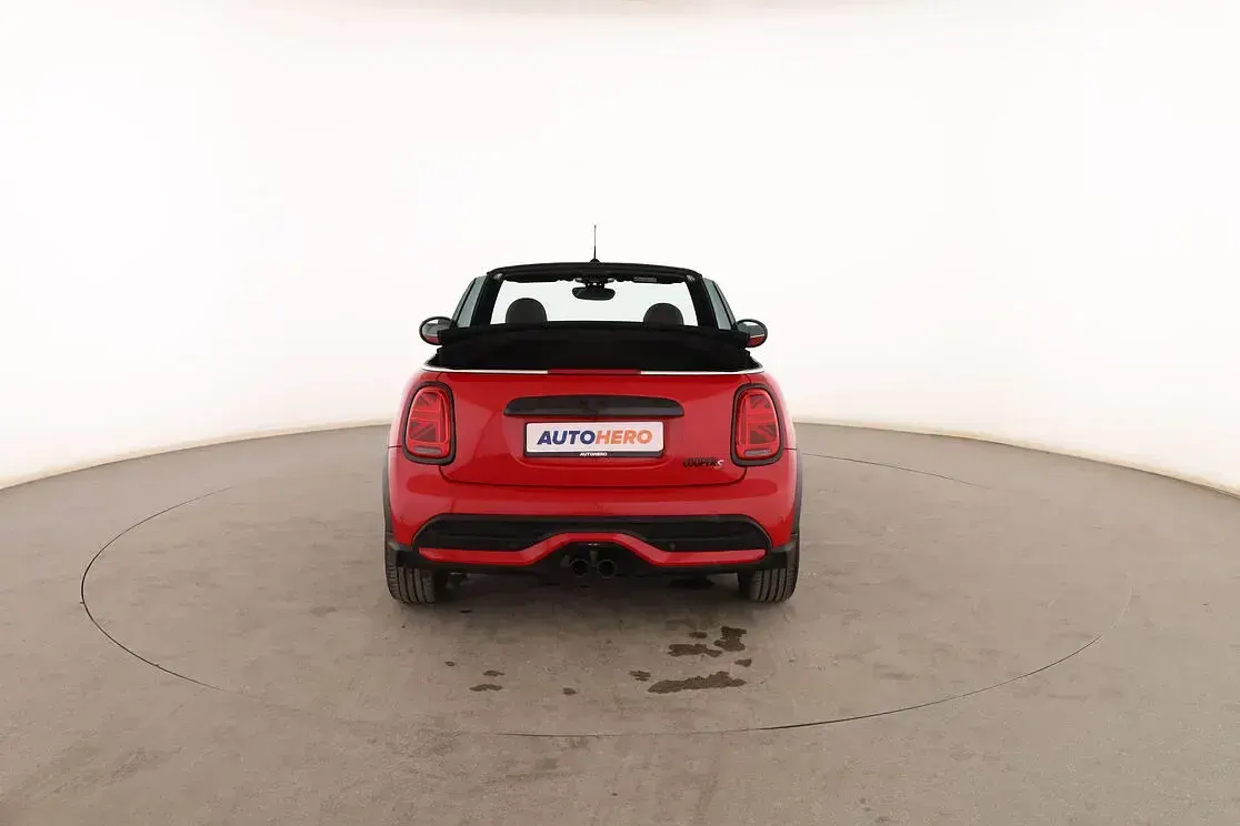 Usado Mini Cooper S Cabriolet 178 CV (130 kW) 2023 Rojo Descapotable