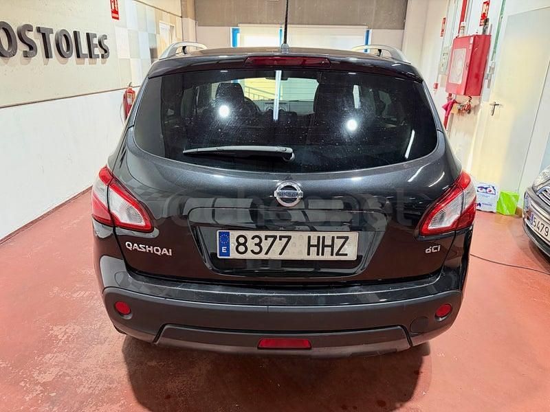 Usado Nissan Qashqai Tekna 150 CV (110 kW) 2012 Negro SUV