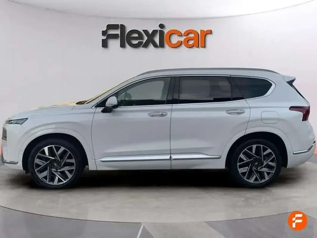 Usado Hyundai Santa Fe Style 200 CV (147 kW) 2022 Blanco SUV