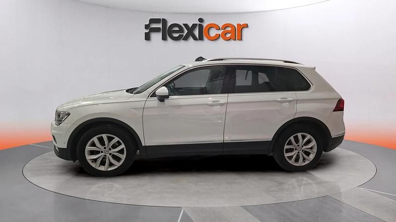 Usado VW Tiguan Sportline 150 CV (110 kW) 2020 Blanco SUV