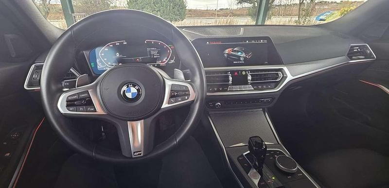 Usado BMW 320e Comfort Edition 190 CV (139 kW) 2022 Gris / plata Berlina