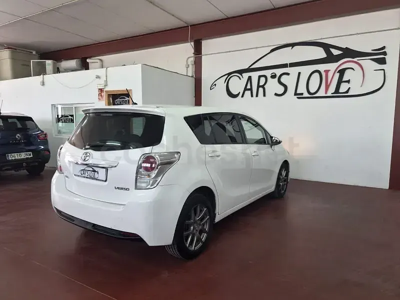 Usado Toyota Verso Comfort 124 CV (91 kW) 2014 Blanco Monovolumen