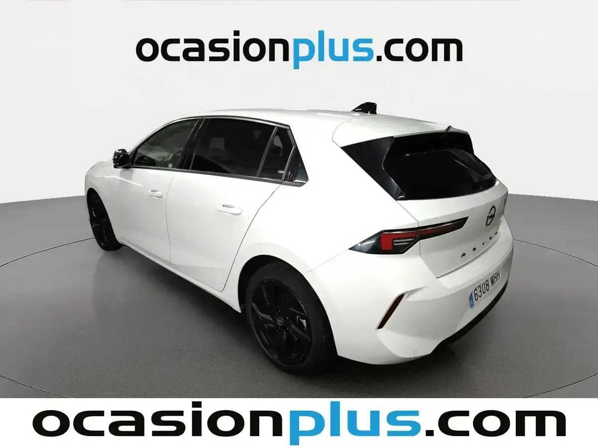 Usado Opel Astra 130 CV (95 kW) 2023 Blanco Utilitario