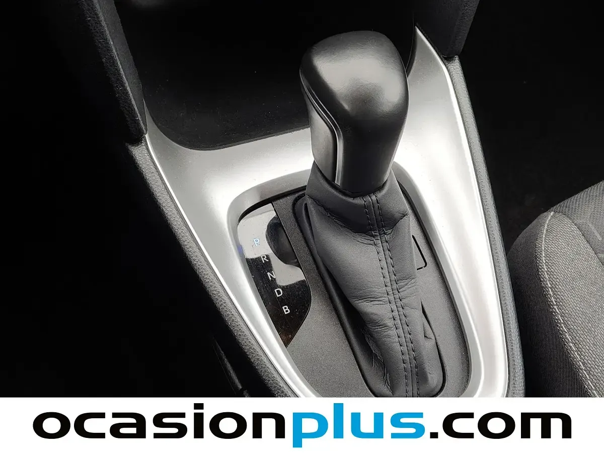 Usado Toyota Yaris Cross Active 116 CV (85 kW) 2024 SUV