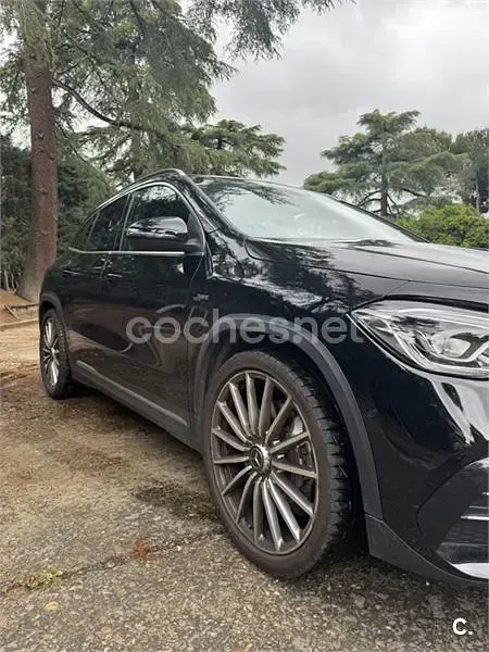Usado Mercedes GLA35 AMG 306 CV (225 kW) 2022 Negro SUV