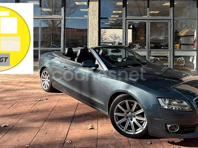 Gris / plata Usado 2010 Audi A5 Cabriolet Descapotable | 14.990 € - Imagen 1/4