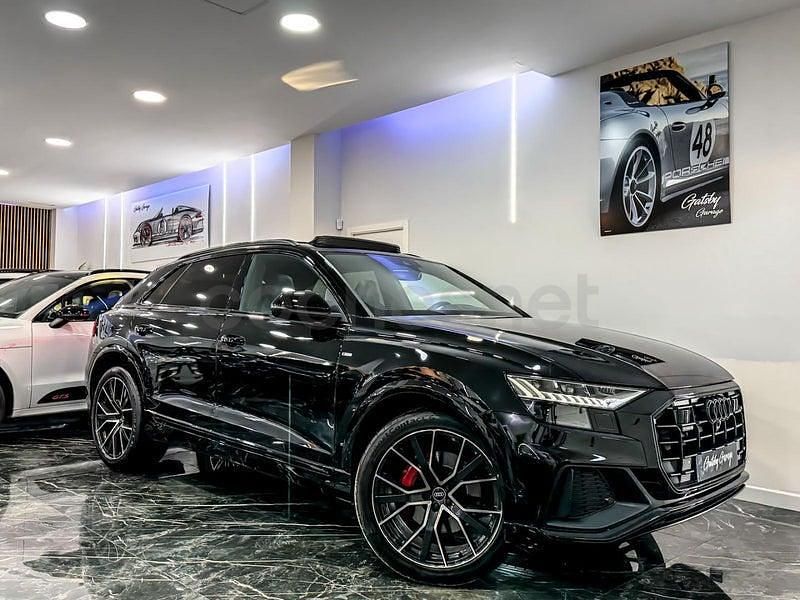 Usado Audi Q8 Ambiente 286 CV (210 kW) 2022 Negro SUV