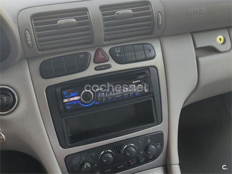 Negro Usado 2003 Mercedes C180 Berlina | 2800 € (Buen precio) - Imagen 1/4