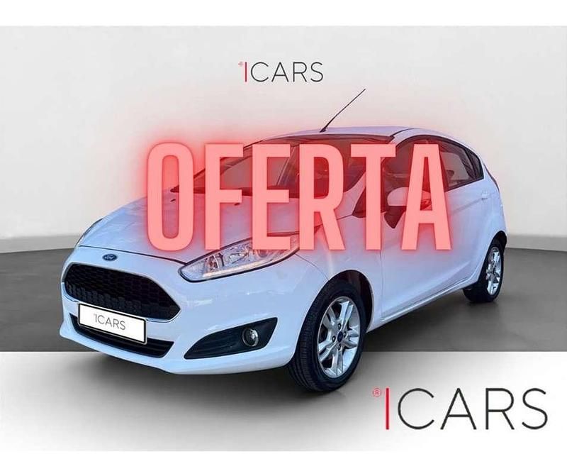 Blanco Usado 2017 Ford Fiesta Trend Utilitario | 9800 € (Precio justo) - Imagen 1/3