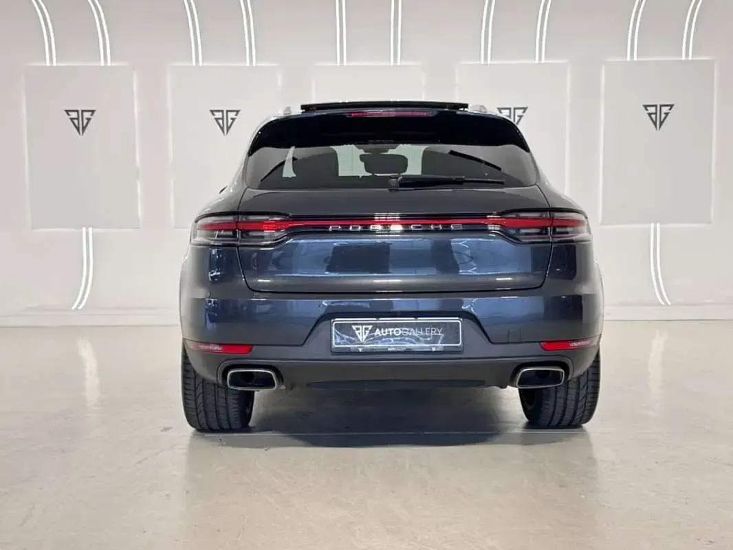 Usado Porsche Macan 245 CV (180 kW) 2019 Gris SUV