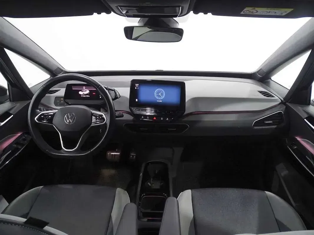 Begagnad VW ID.3 Pro Performance 150 kW (204 HK) 2021 Grå Halvkombi