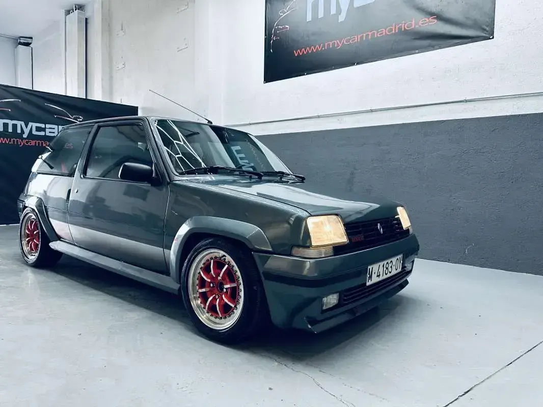 Usado Renault R5 150 CV (110 kW) 1993 Gris Utilitario