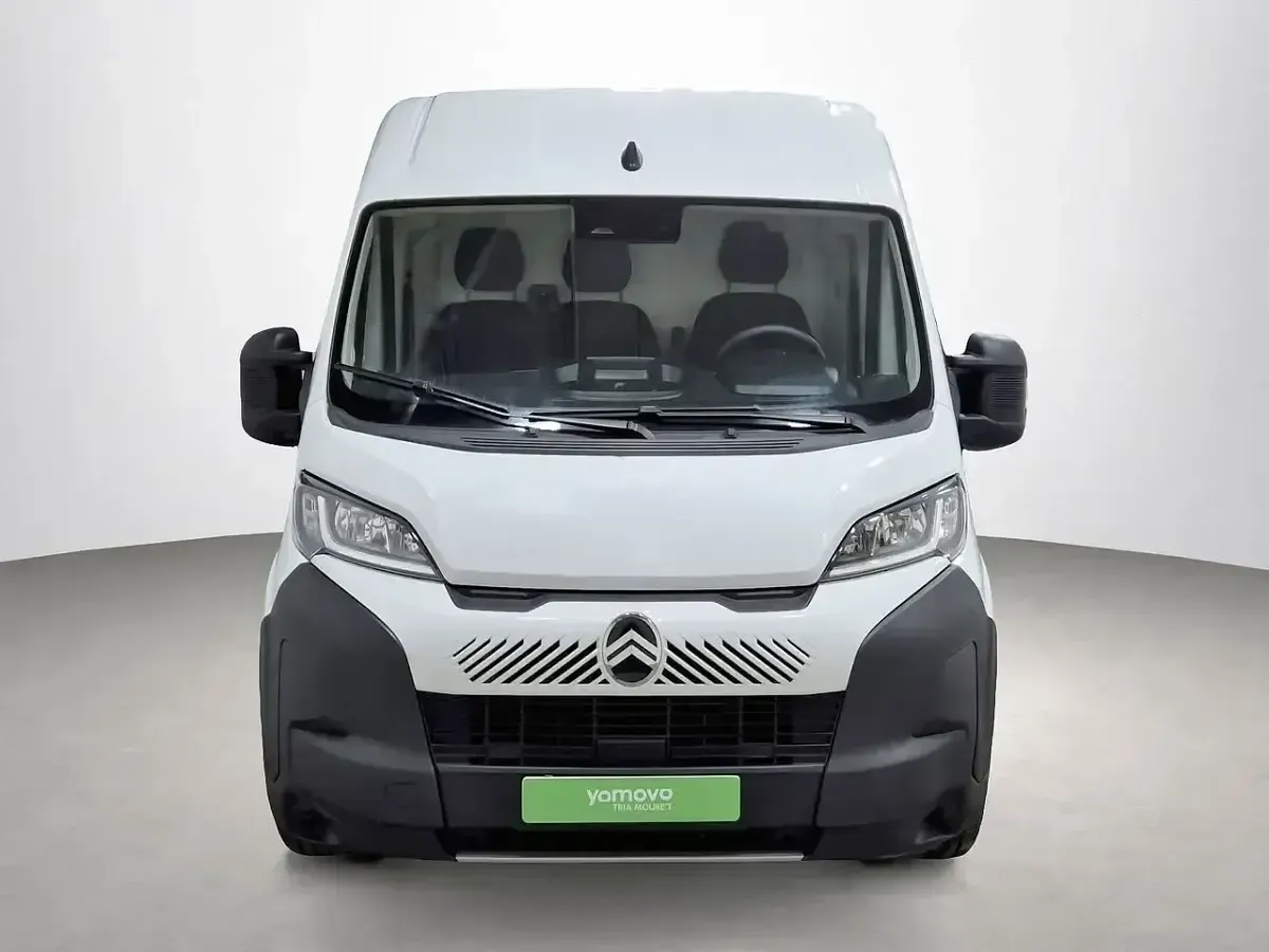 Usado Citroën Jumper 140 CV (102 kW) 2024 Blanco Monovolumen
