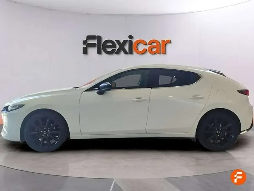 Usado Mazda 3 Homura-Line 186 CV (136 kW) 2023 Blanco Berlina