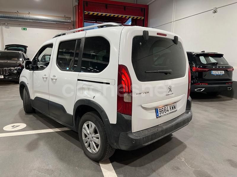 Usado Peugeot Rifter Active 100 CV (73 kW) 2019 Blanco Monovolumen