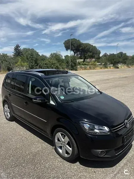 Usado VW Touran Sport 140 CV (102 kW) 2015 Negro Monovolumen