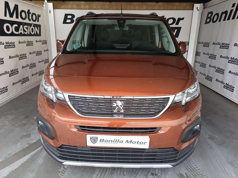 Usado Peugeot Rifter Allure 131 CV (96 kW) 2020 Naranja Monovolumen