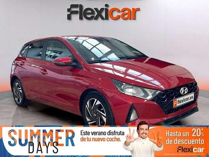 Rojo Usado 2021 Hyundai i20 Berlina | 12.590 € (Precio justo) - Imagen 1/4
