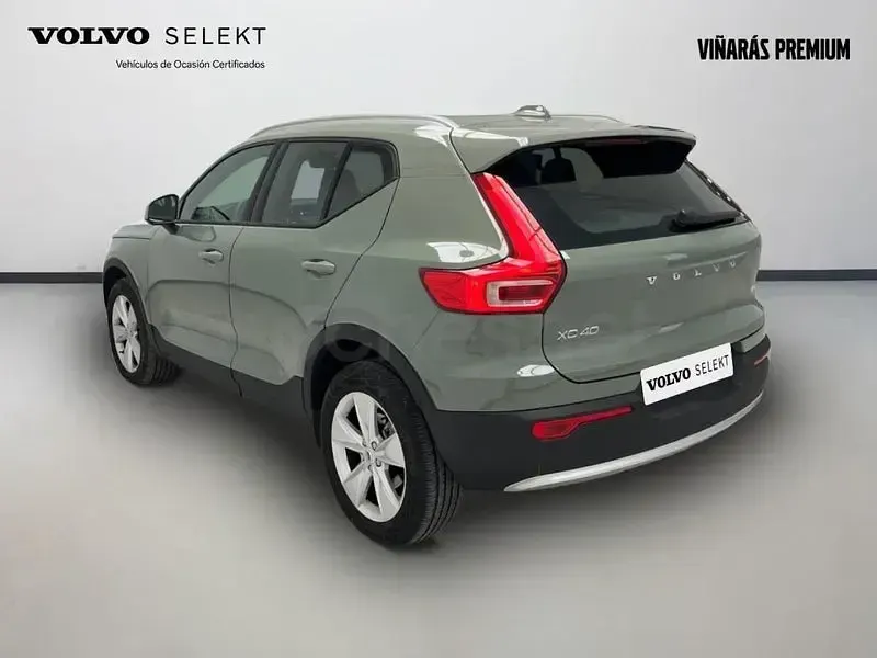 Usado Volvo XC40 Core 163 CV (119 kW) 2025 Verde SUV